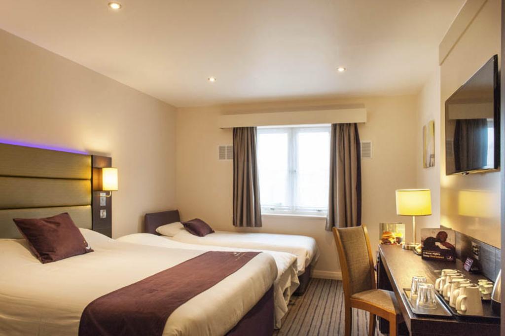 Premier Inn Aberdeen Airport - Dyce Zewnętrze zdjęcie
