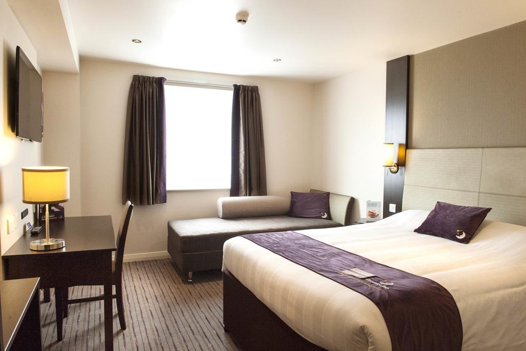 Premier Inn Aberdeen Airport - Dyce Pokój zdjęcie