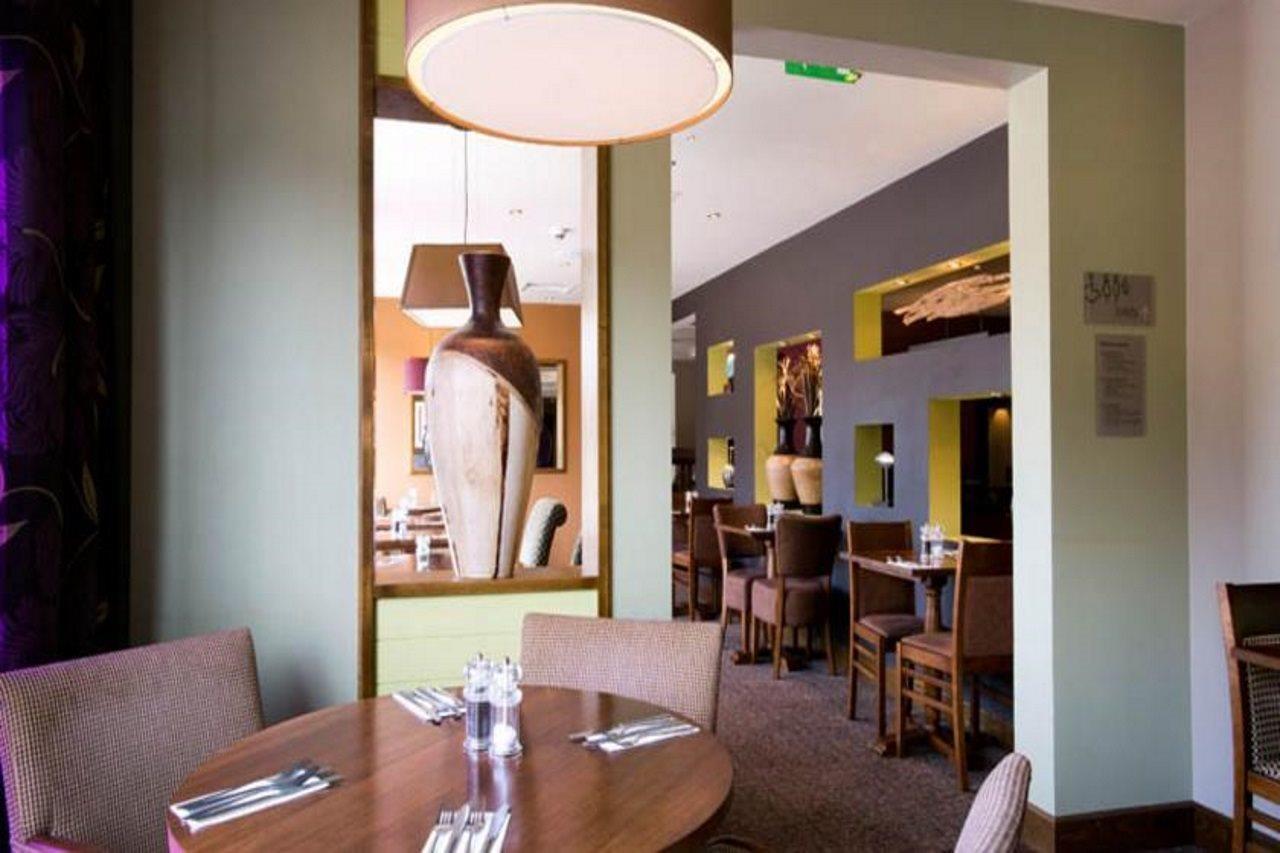 Premier Inn Aberdeen Airport - Dyce Zewnętrze zdjęcie